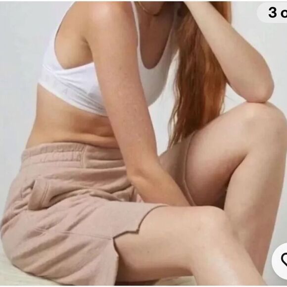 Lunya Restore Double Faced Shorts in Pink NWT Size XS - Picture 3 of 7